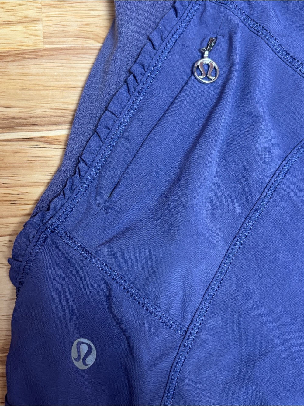 lululemon athletica Women’s Wild Indigo Ruffled Athletic Shorts - size unmarked - Picture 4 of 6